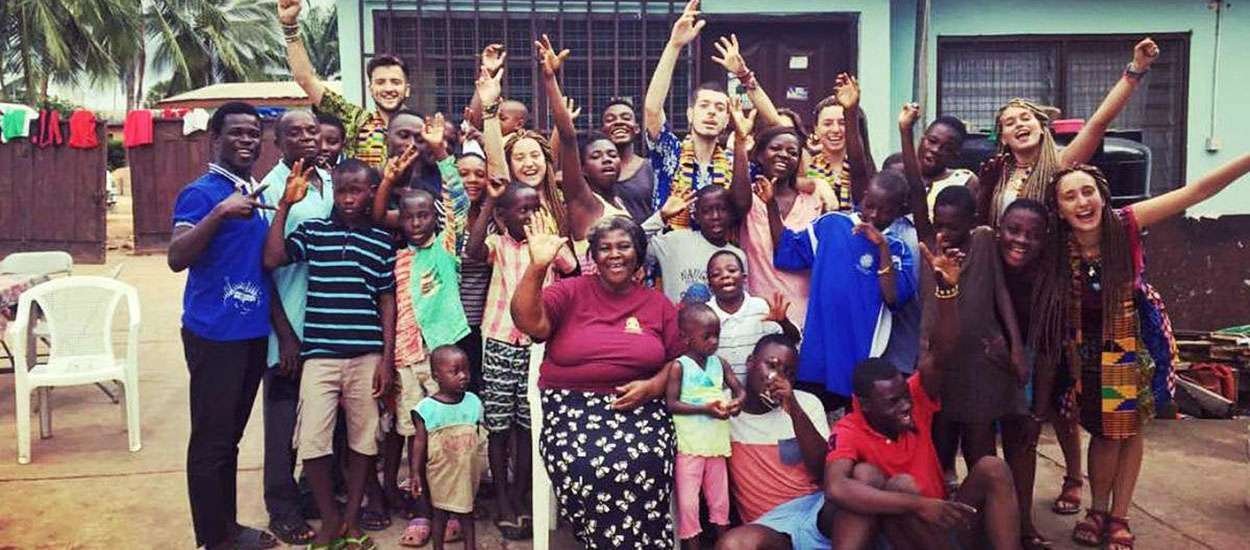 Volunteer with Ryvanz-Mia Charity Corp