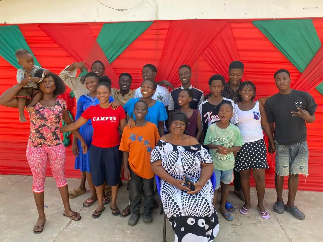 Children, families and community members supported by Ryvanz-Mia Charity